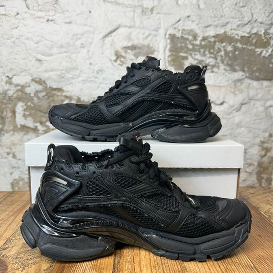 Balenciaga Runner Triple Black Sneaker Sz 8 (41)
