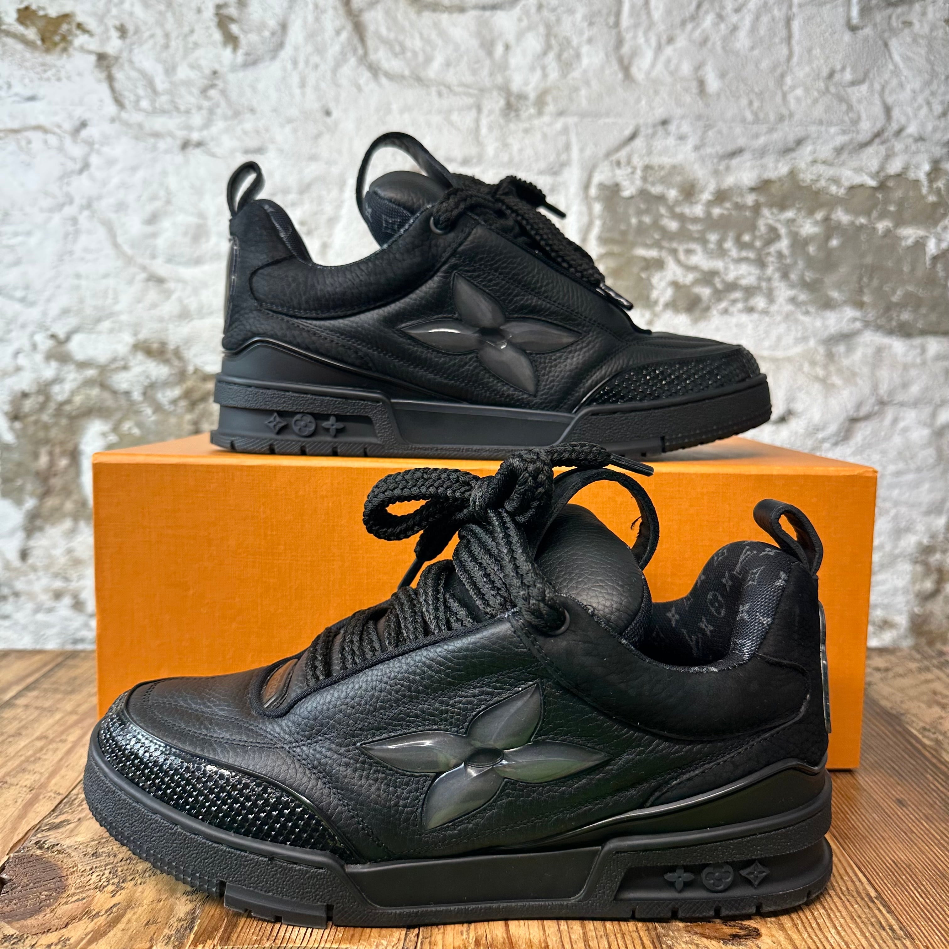 Louis Vuitton Triple Black Skate Sneaker Sz 8.5 (7LV)