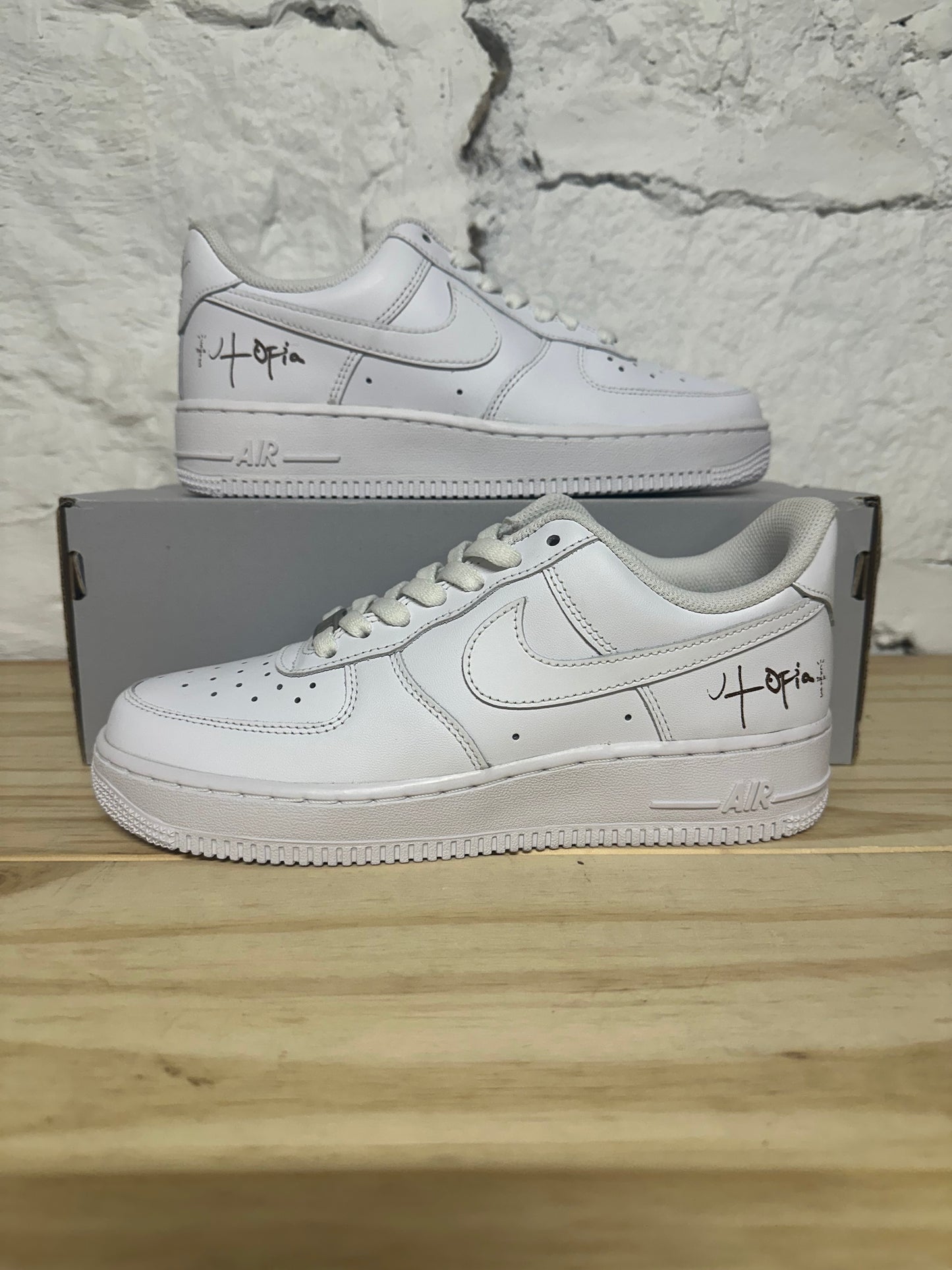Nike Air Force 1 Low Utopia Sz 6.5 (8W) DS