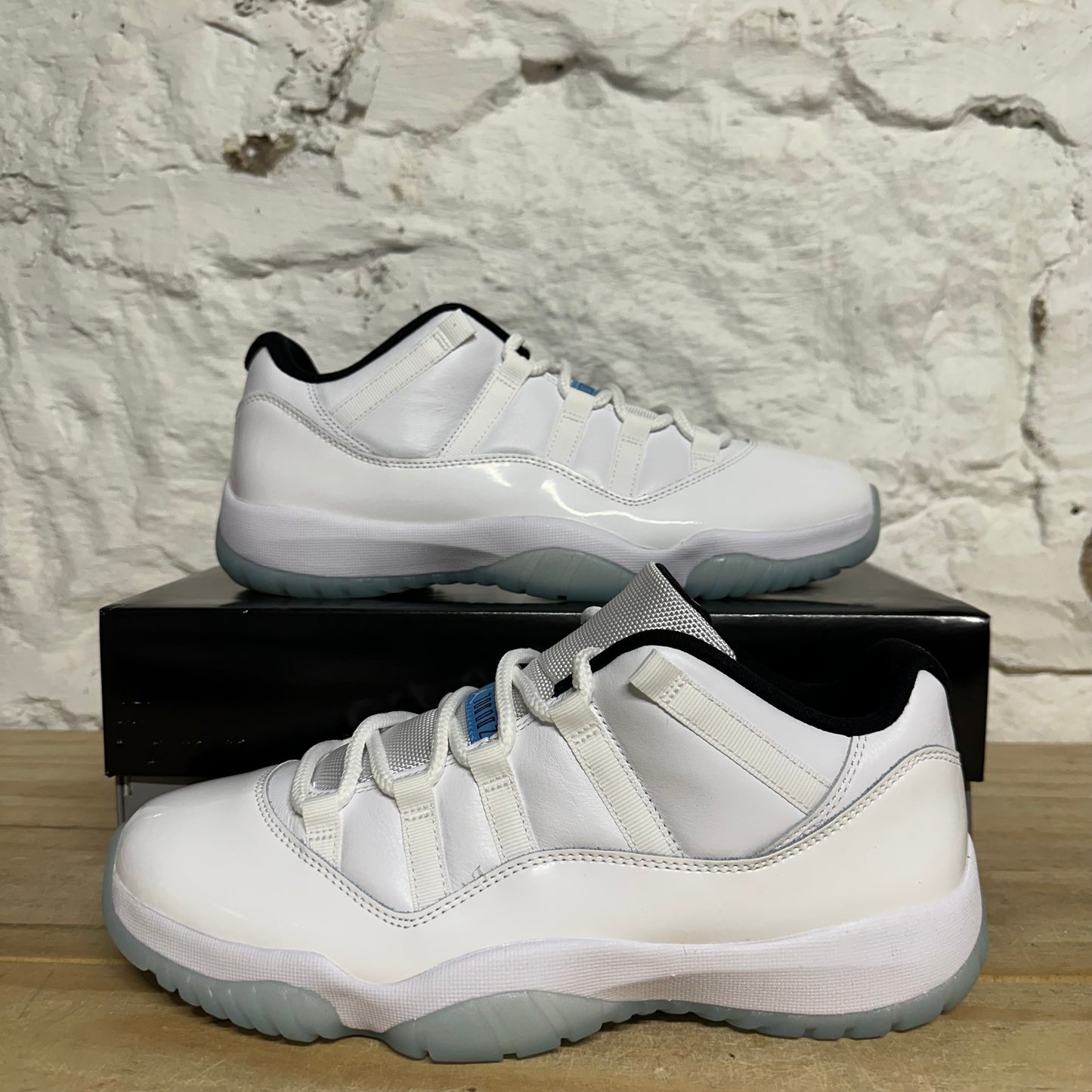 Air Jordan 11 Low Legend Blue Sz 10 DS