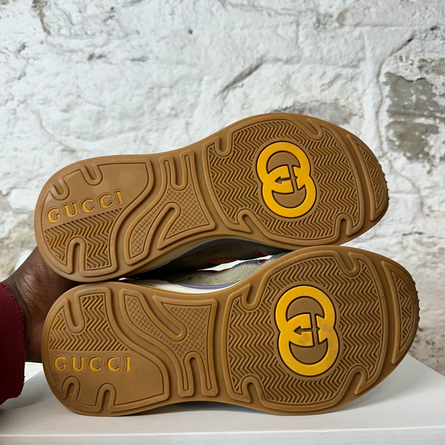 Gucci Ultrapace Pink Yellow Grey Sneaker Sz 5 (37)