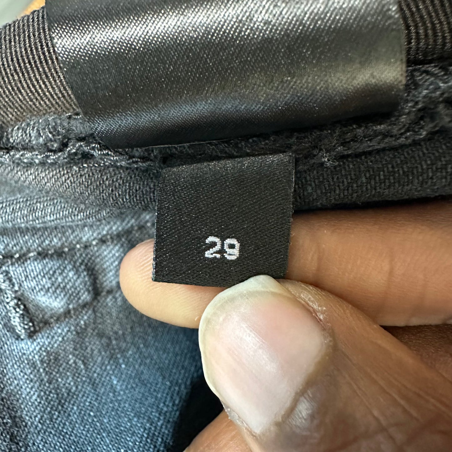 Amiri Vintage Logo Distressed Black Denim Jeans Sz 29