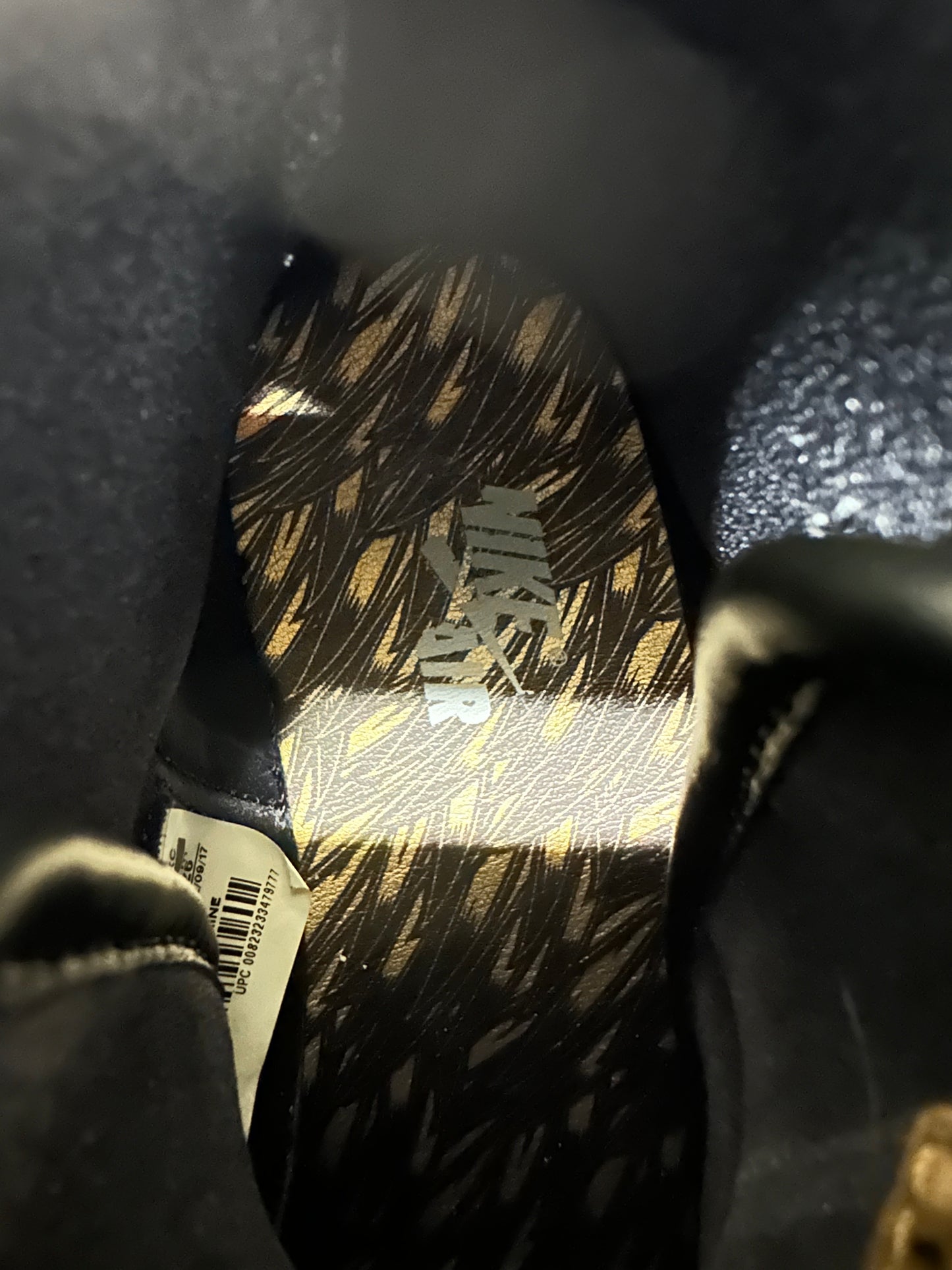 Air Jordan 1 High Wings Sz 8