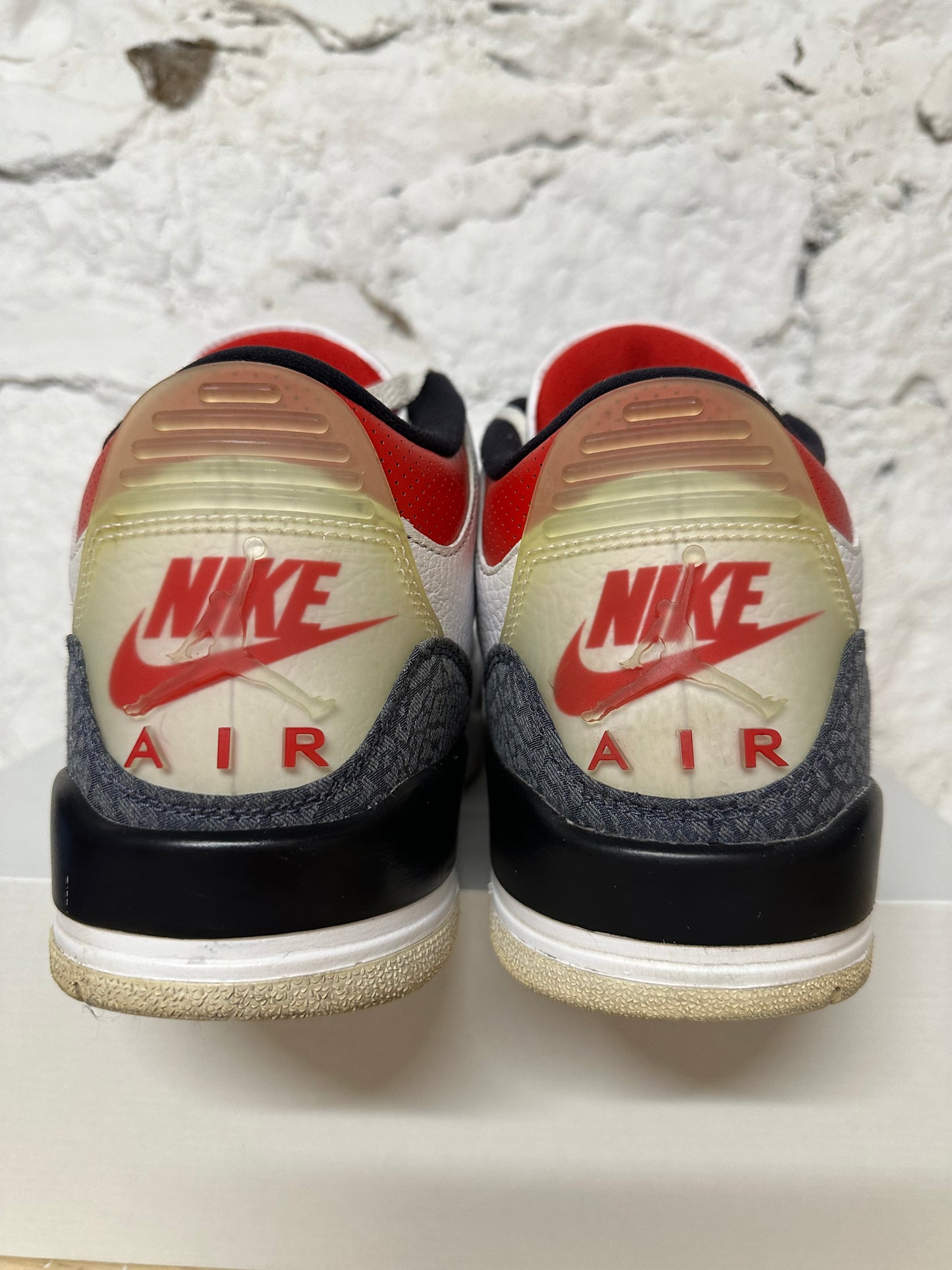 Air Jordan 3 Fire Red Denim Sz 12