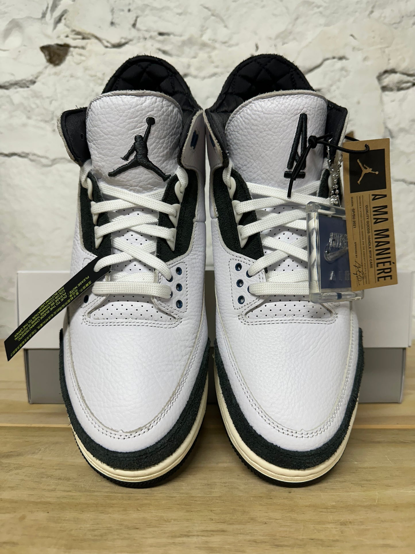 Air Jordan 3 A Ma Maniere Diffused Blue Sz 11 DS