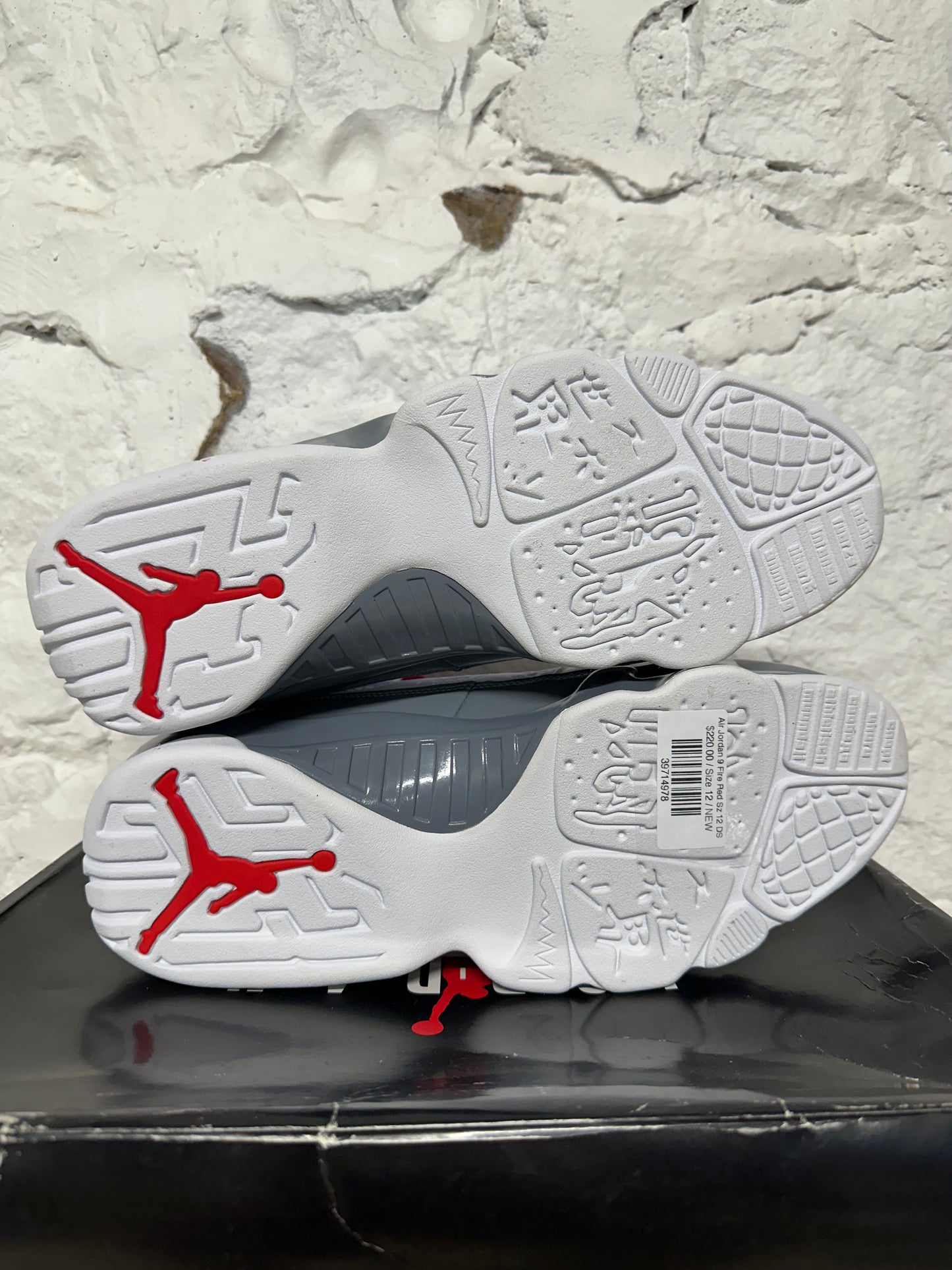 Air Jordan 9 Fire Red Sz 12 DS