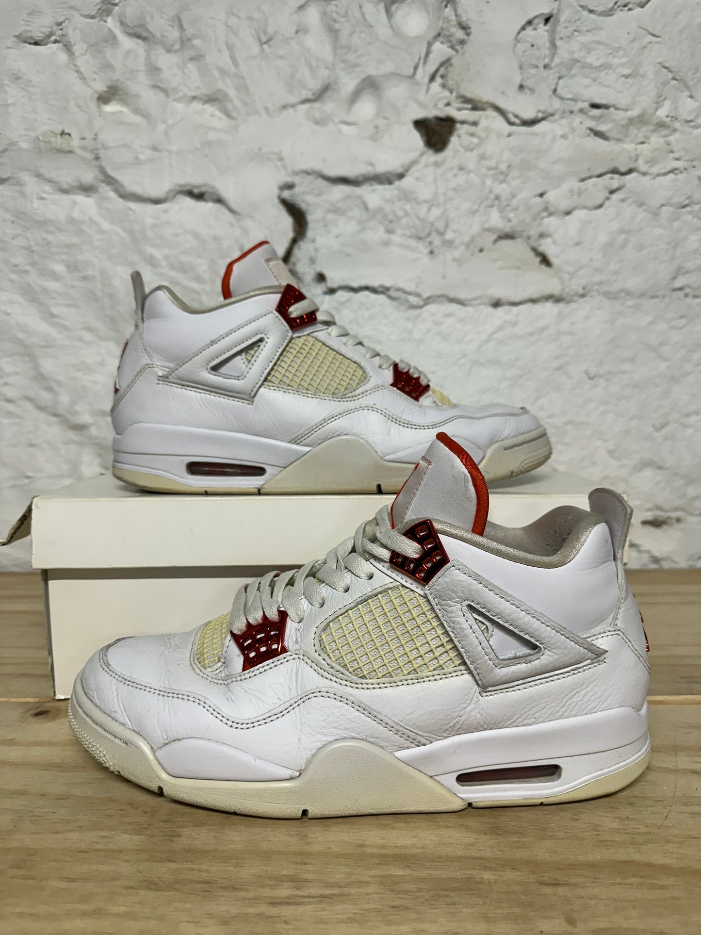 Air Jordan 4 Orange Metallic Sz 10.5