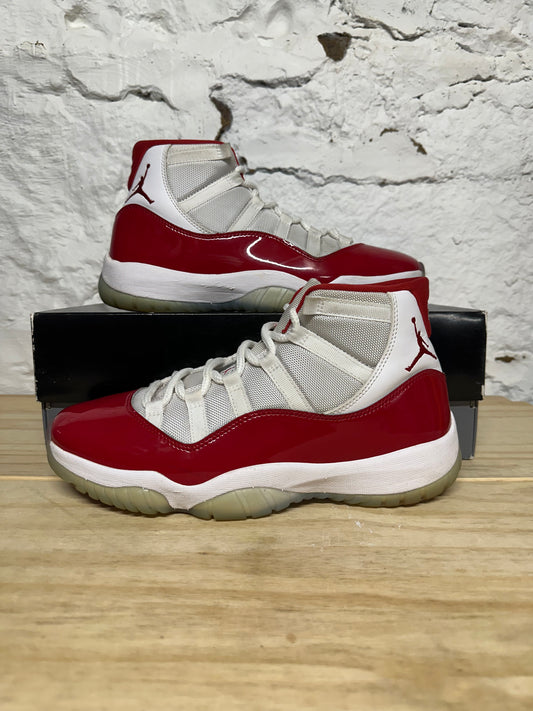 Air Jordan 11 High Cherry Sz 9.5