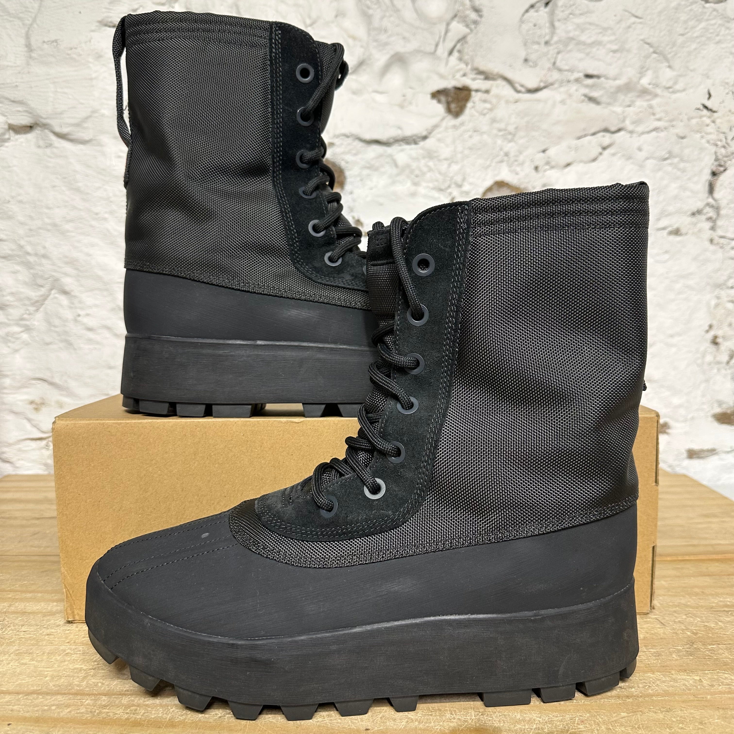Yeezy 950 Pirate Black (2023) Sz 12