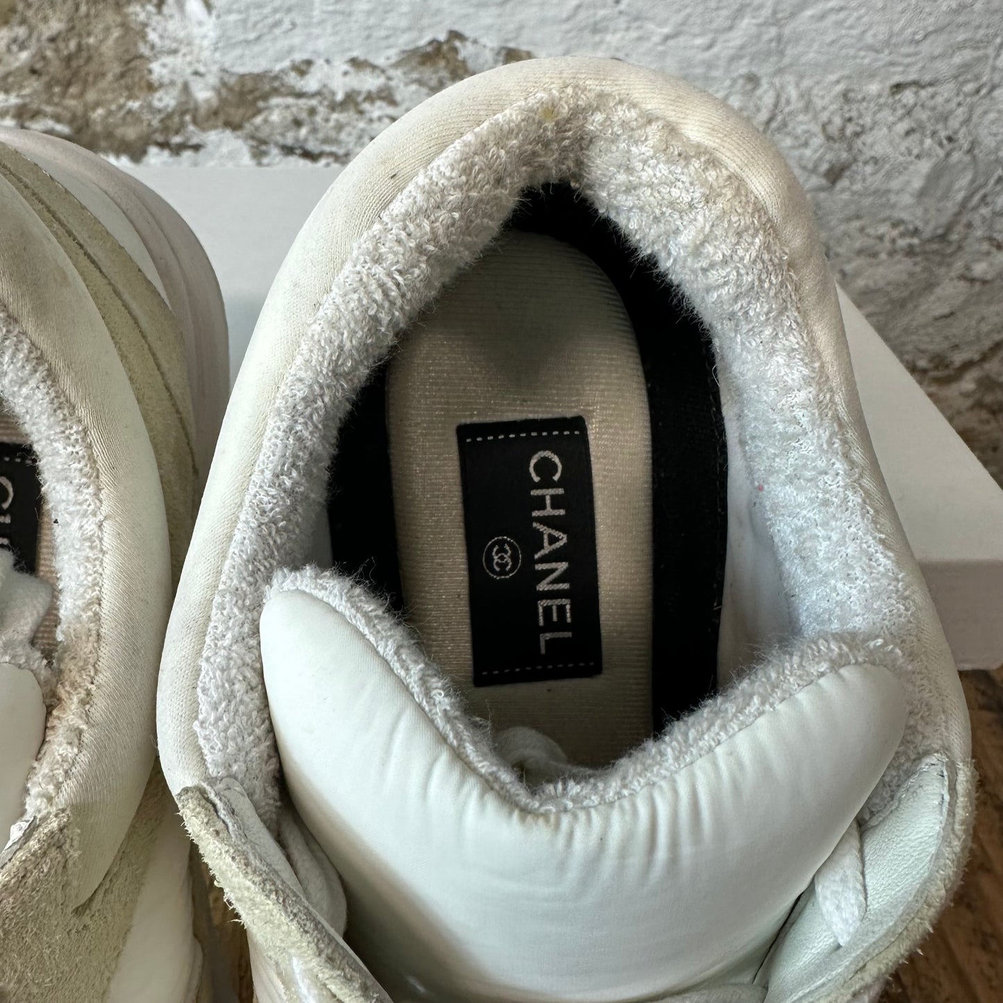 Chanel CC Cream White Trainer Sz 7.5 (40.5) No Box