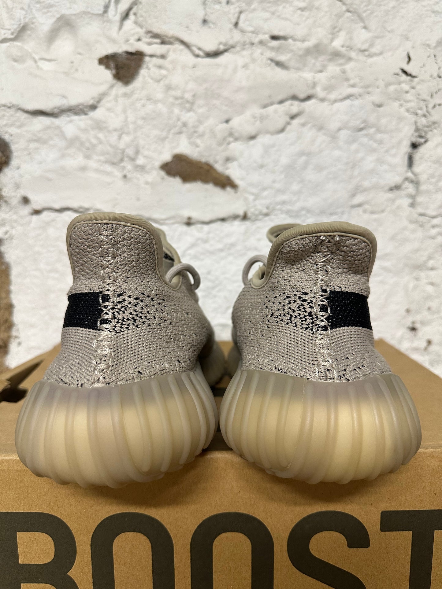 Yeezy 350 V2 Slate Sz 11.5