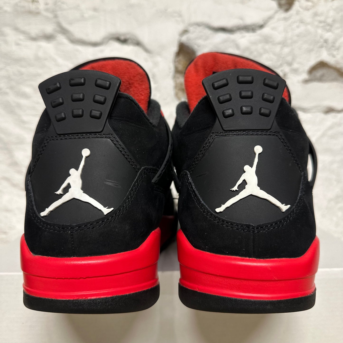 Air Jordan 4 Red Thunder Sz 10.5