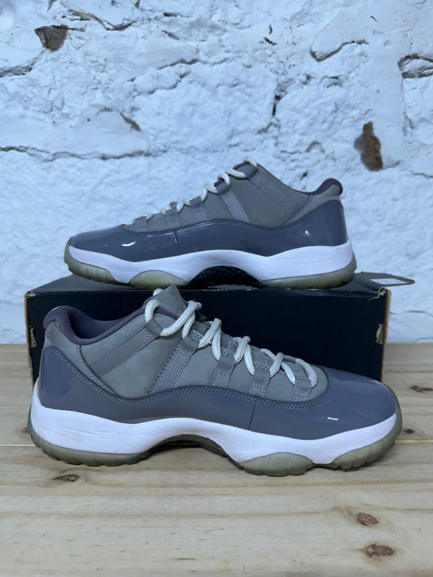Air Jordan 11 Low Cool Gray Sz 9.5