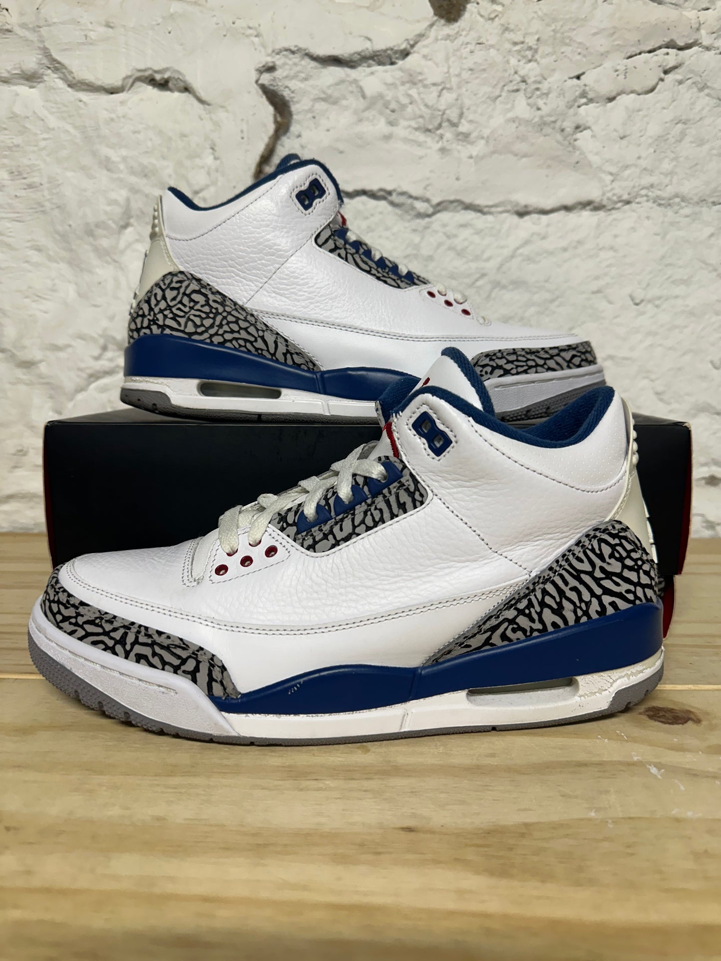 Air Jordan 3 True Blue (2011) Sz 9