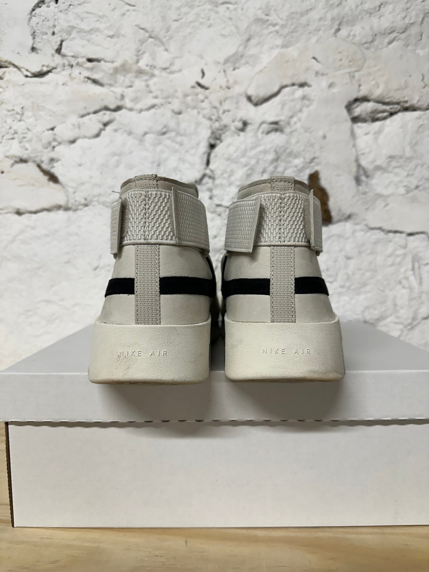 Nike Fear Of God Raid Light Bone Sz 10