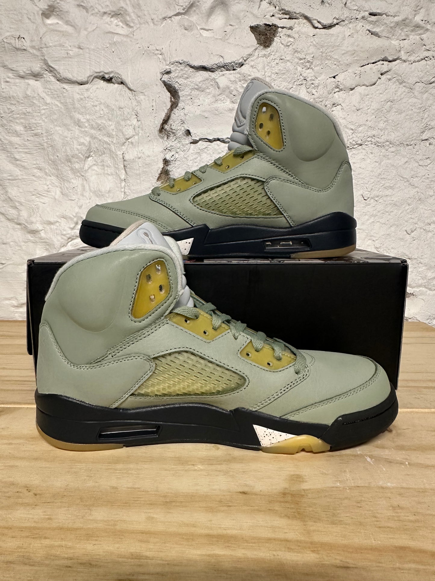 Air Jordan 5 Jade Horizon Sz 8.5