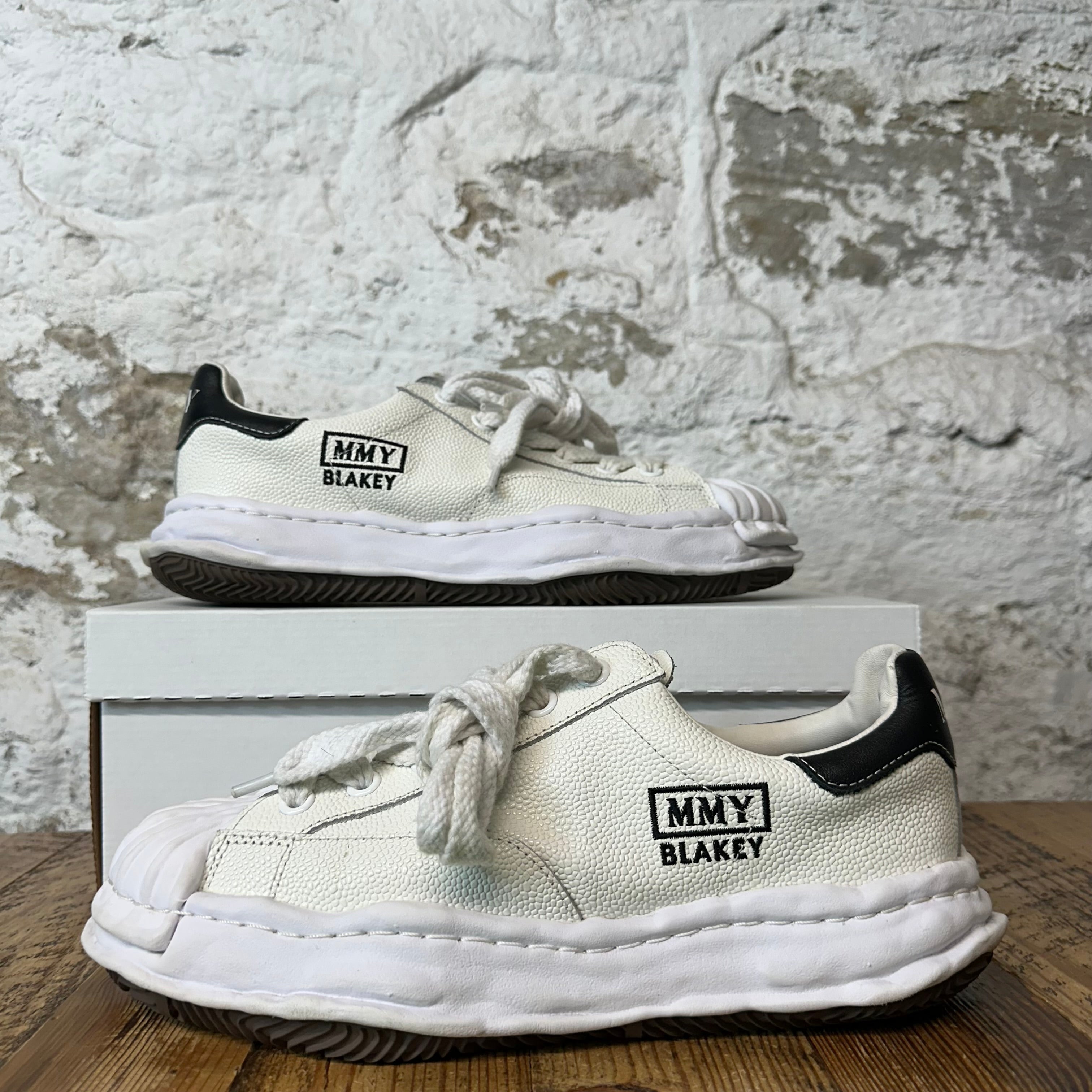 Maison Mihara White Tumbled Leather Sneaker Sz 10 (43)