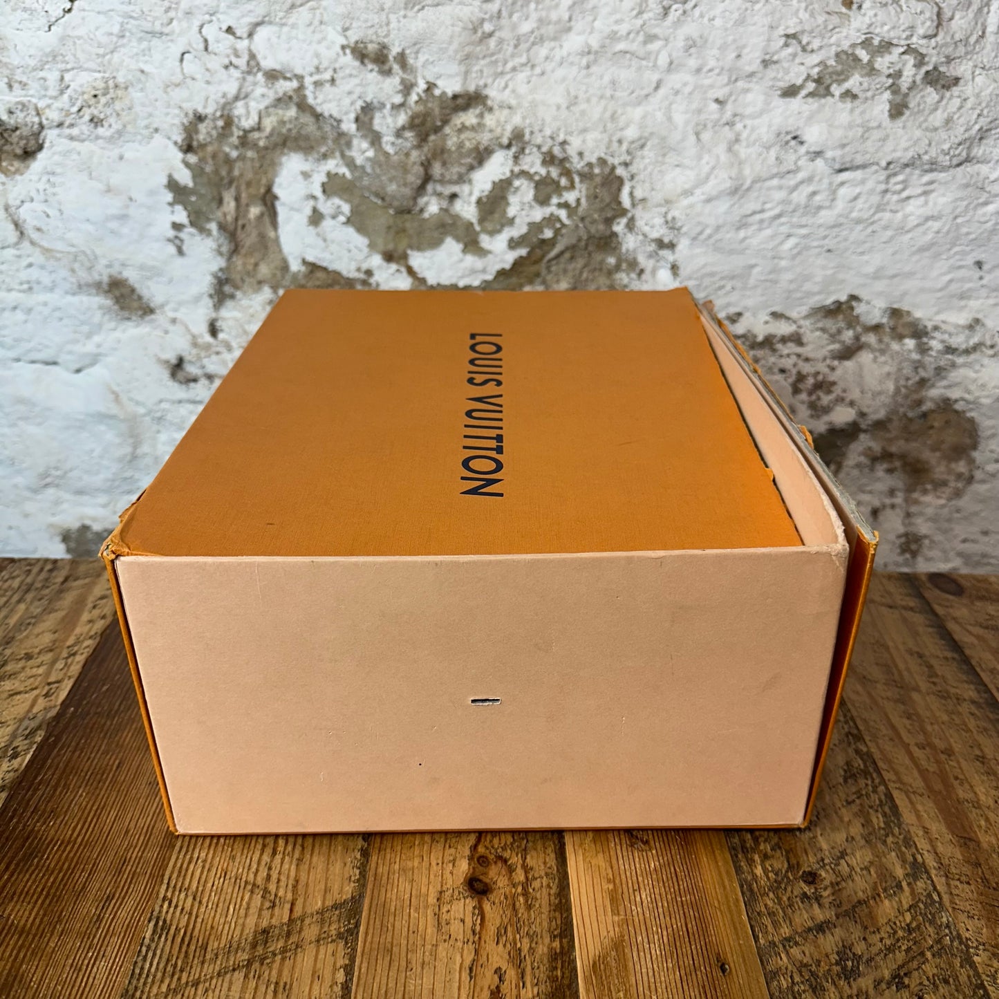 Louis Vuitton Trainer White Red Sz 9.5 (8LV)