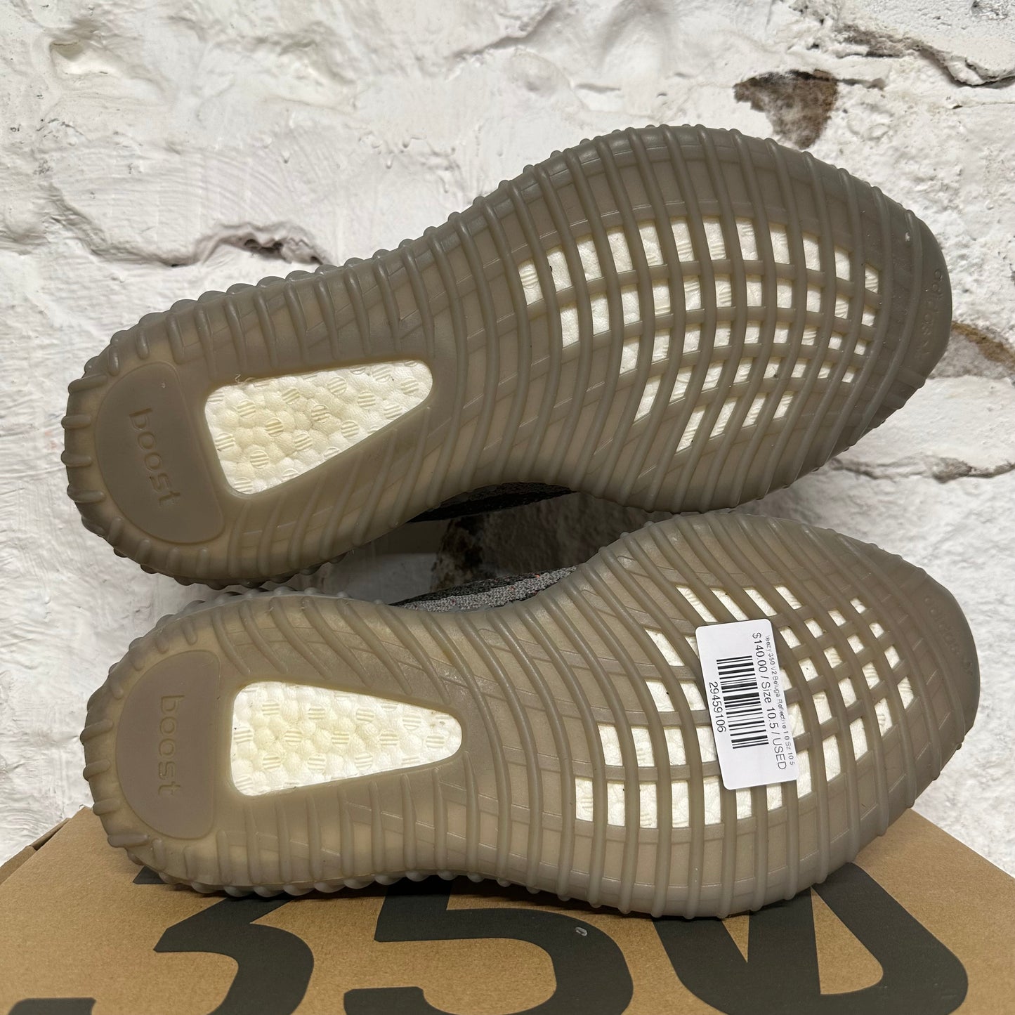 Yeezy 350 V2 Beluga Reflective 1.0 Sz 10.5