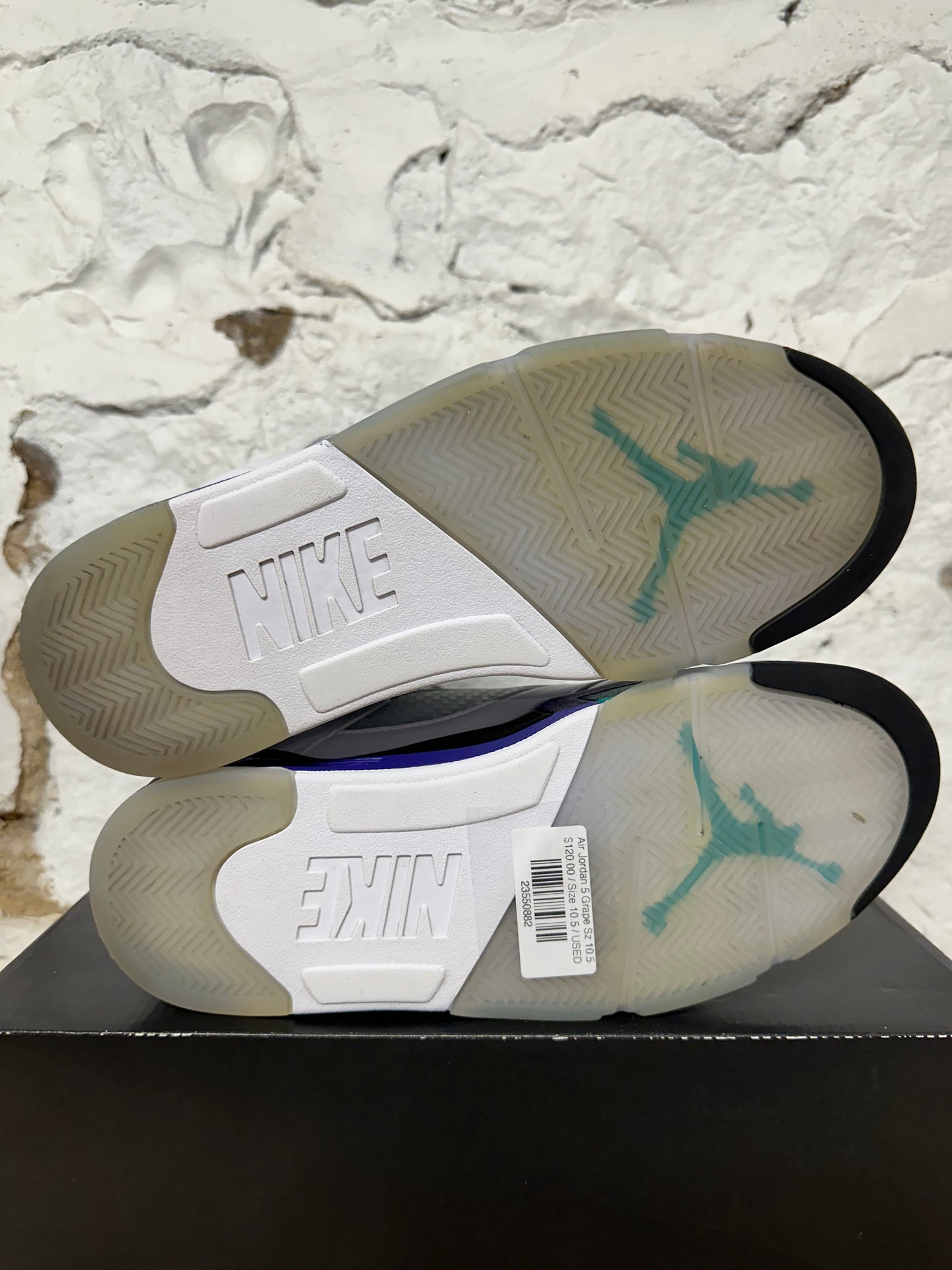 Air Jordan 5 Grape Sz 10.5