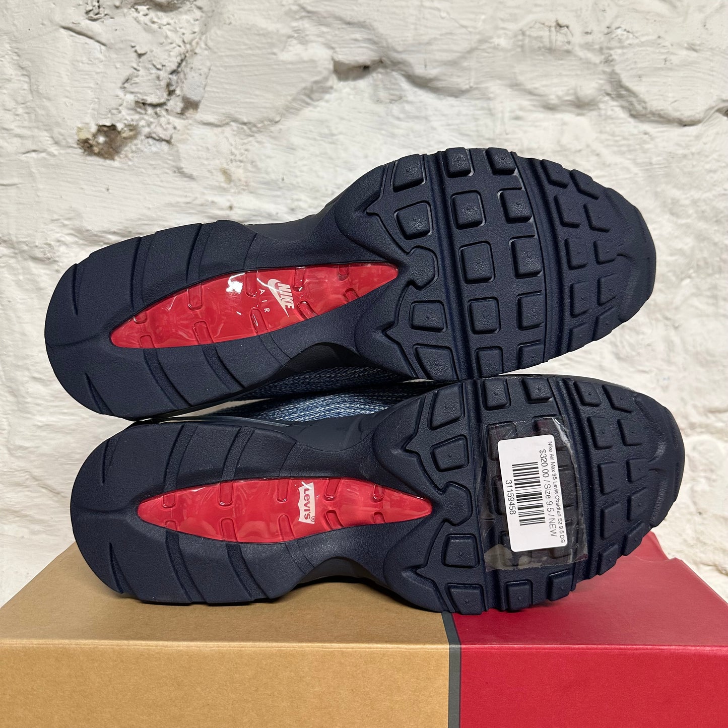 Nike Air Max 95 Levi's Obsidian Sz 9.5 DS
