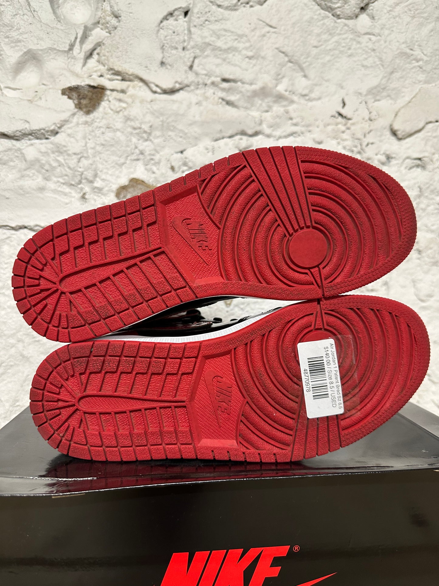 Air Jordan 1 High Patent Bred Sz 8.5