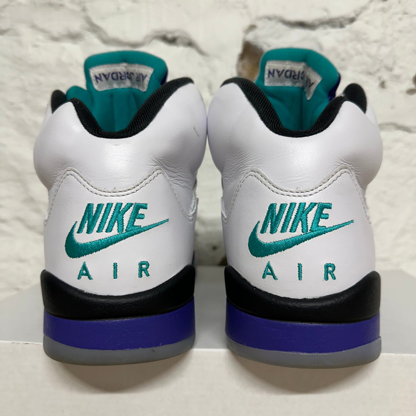 Air Jordan 5 Grape (2025) Sz 9