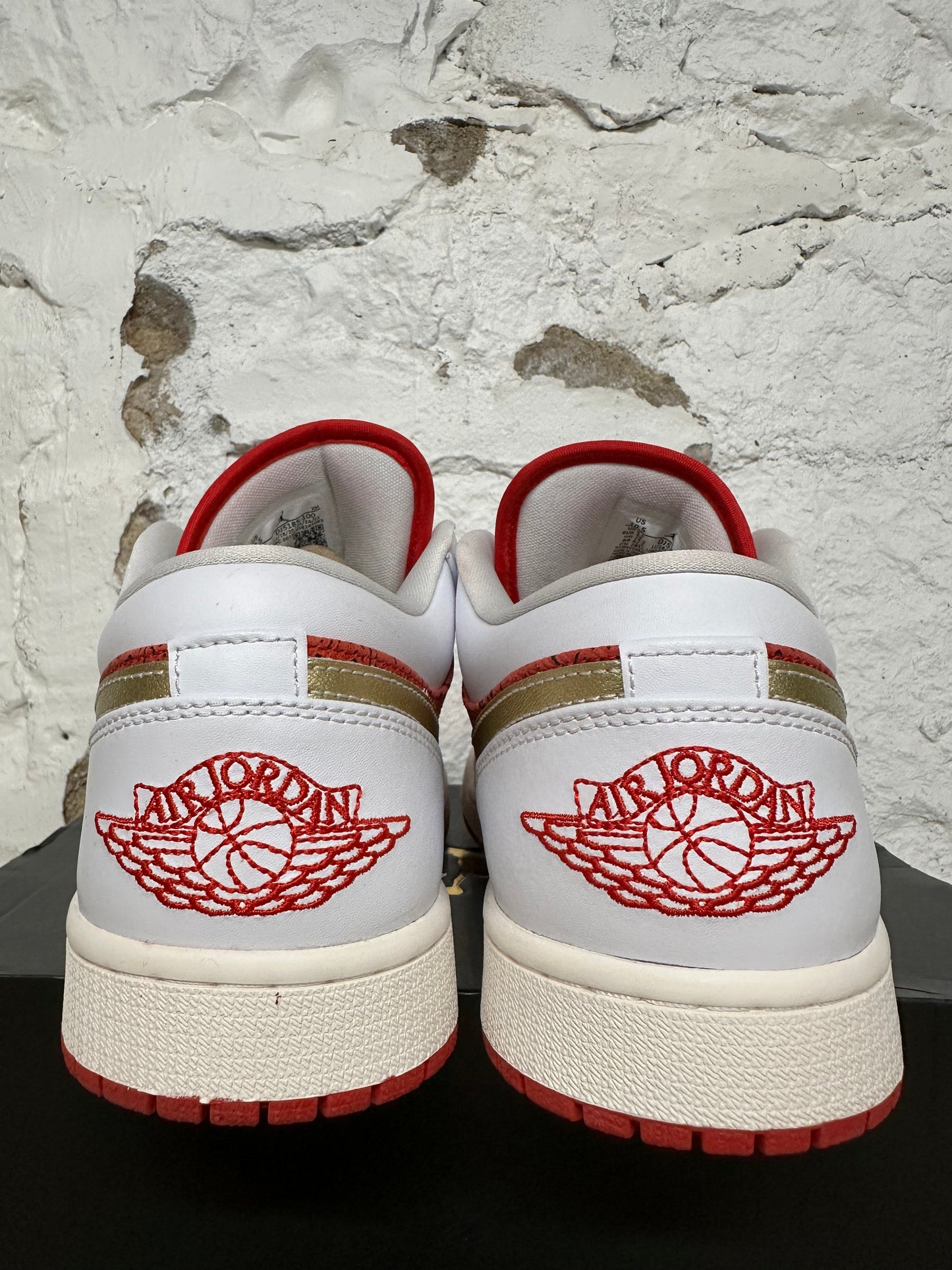 Air Jordan 1 Low Spades Sz 10.5