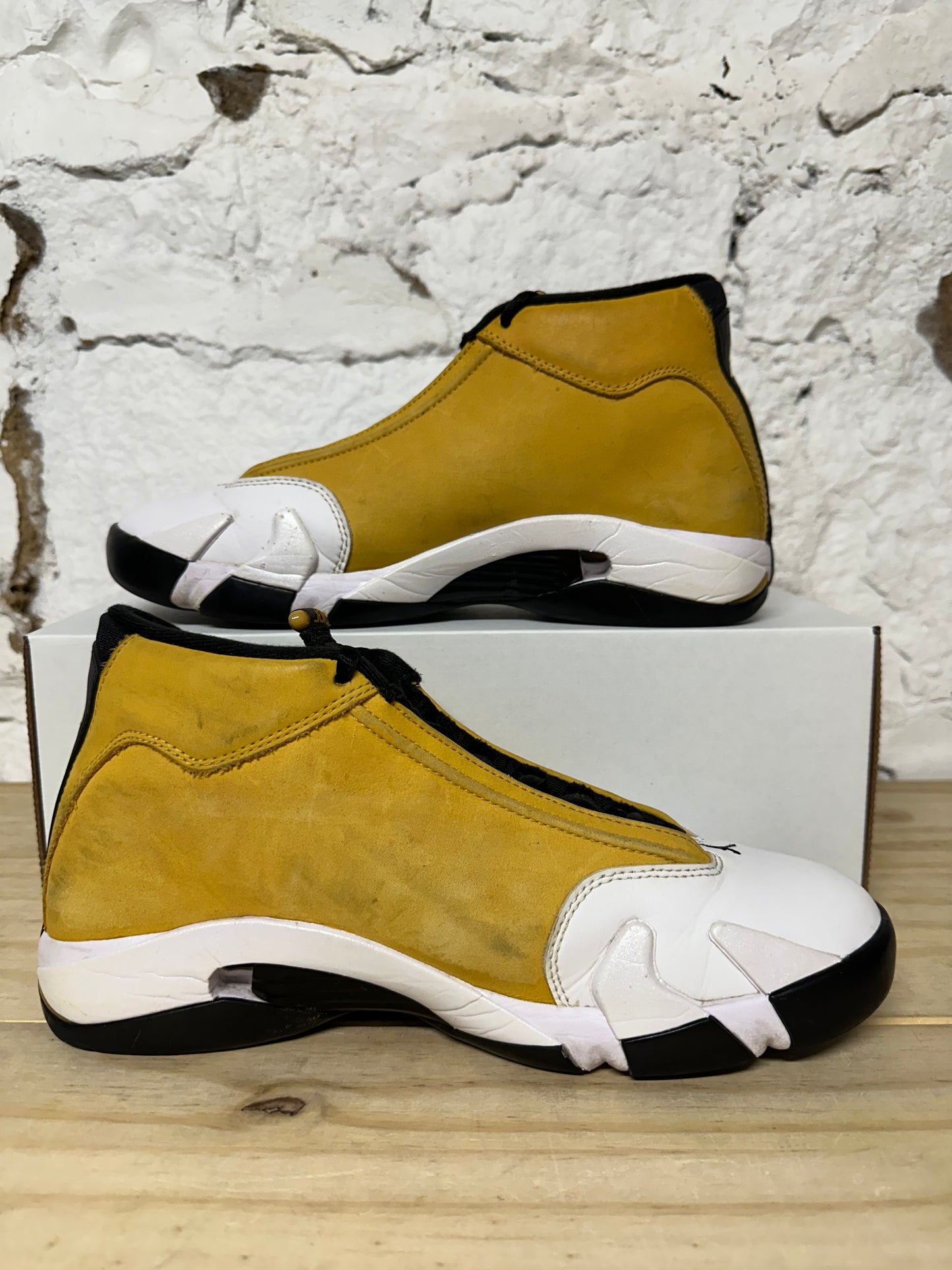Air Jordan 14 Ginger Sz 9.5