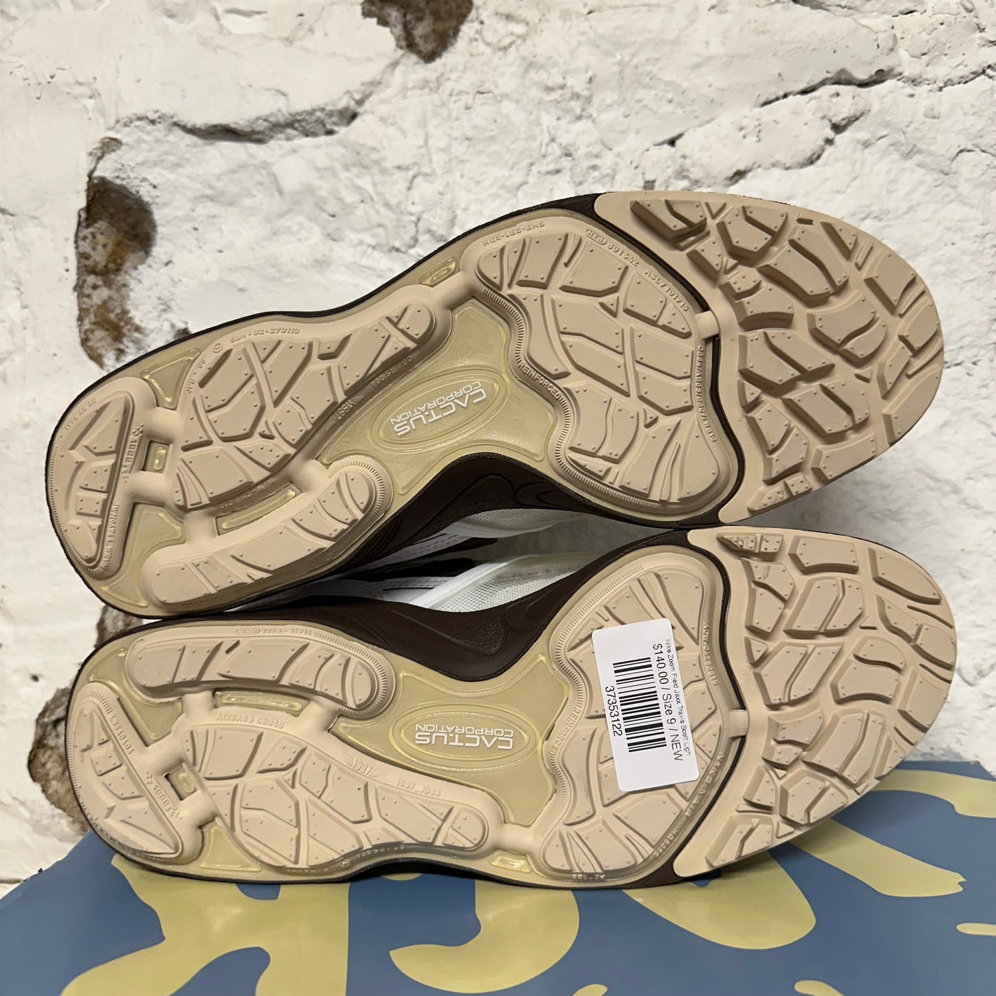 Nike Zoom Field Jaxx Travis Scott Light Chocolate Sz 9 DS
