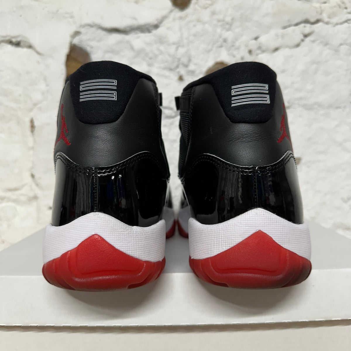 Air Jordan 11 High Bred (2019) Sz 9.5