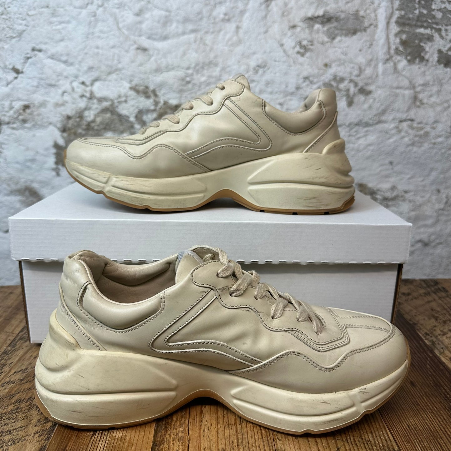 Gucci Rython Mickey Mouse Cream Sneaker Sz 6 No Box