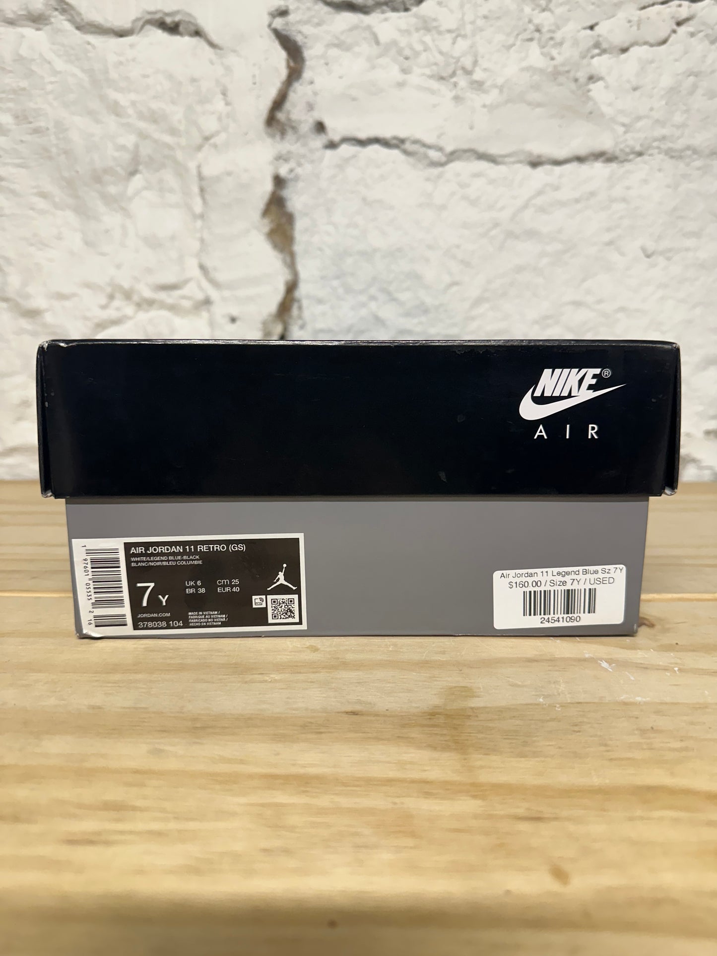 Air Jordan 11 High Legend Blue Sz 7Y