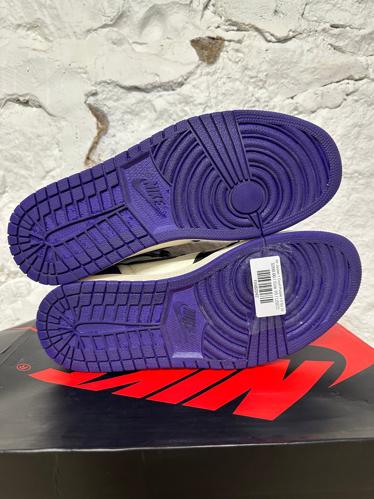 Air Jordan 1 High Court Purple Sz 10