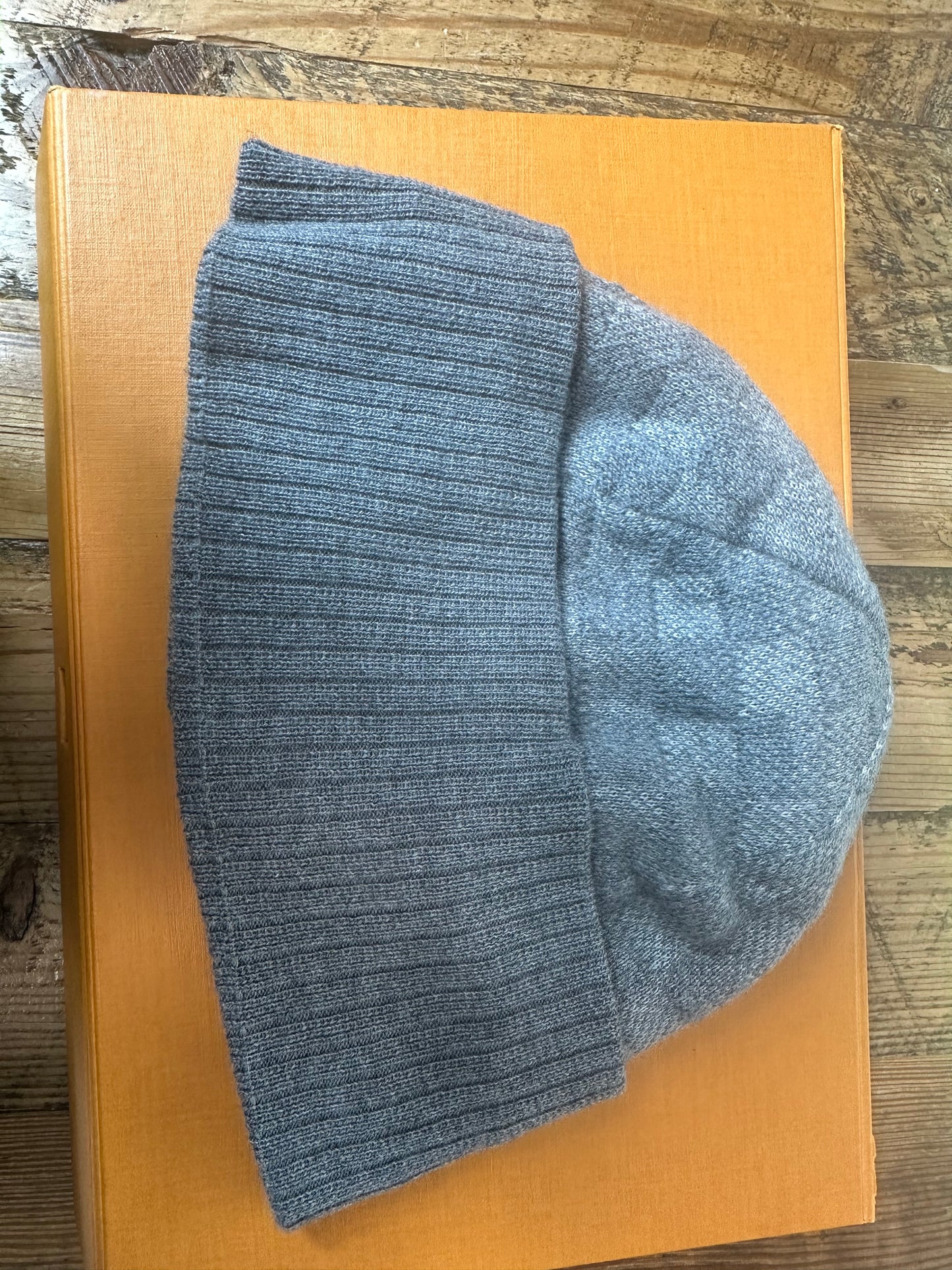 Louis Vuitton Neo Petit Grey Damier Beanie W/ Box
