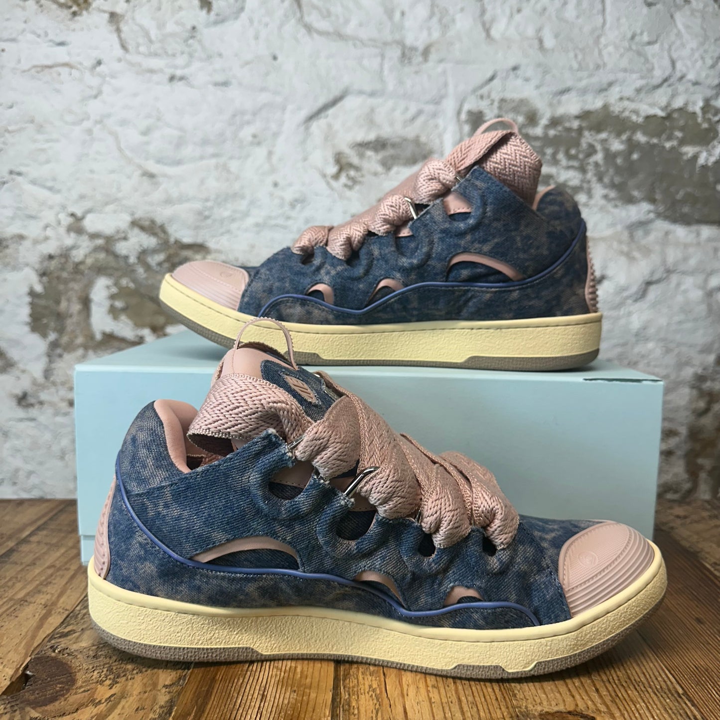 Lanvin Curb Rose Denim Beige Sneaker Sz 12 (45) DS