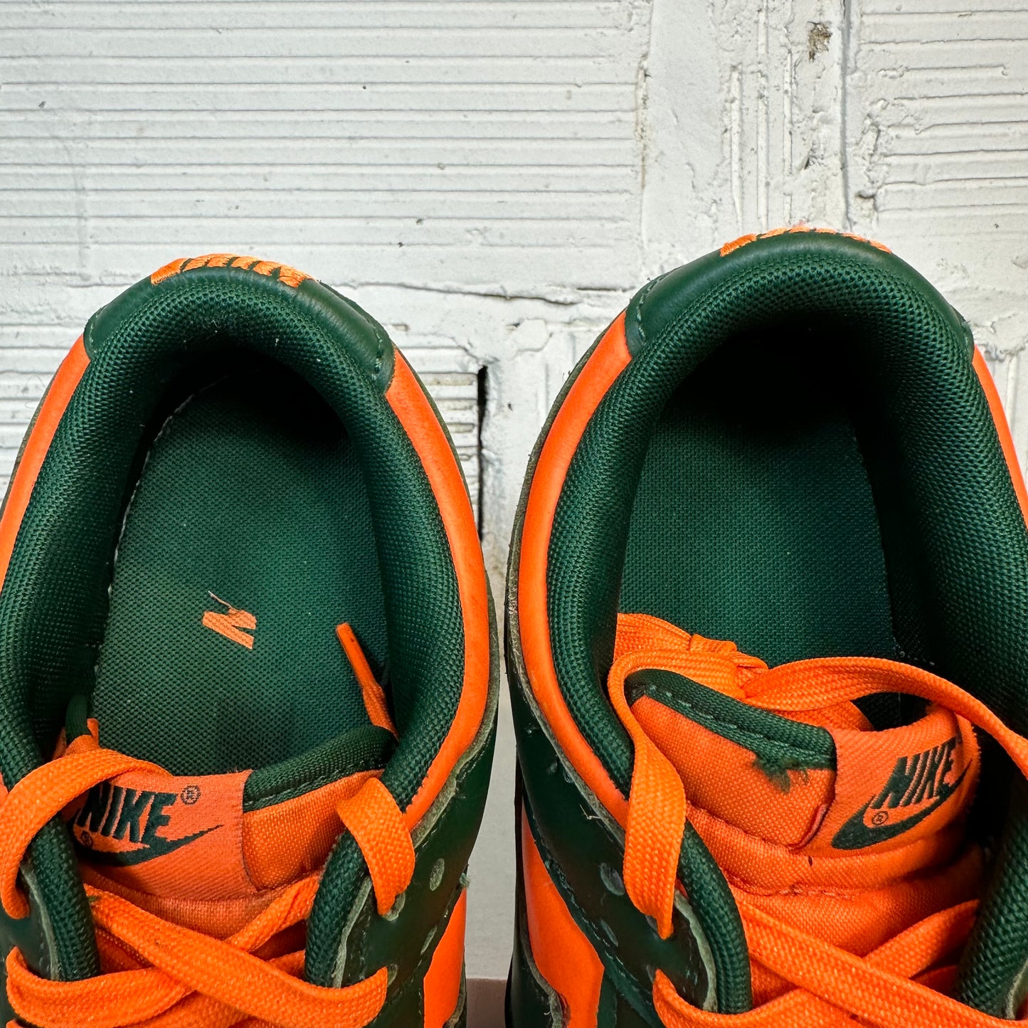 Nike Dunk Low Miami Sz 9