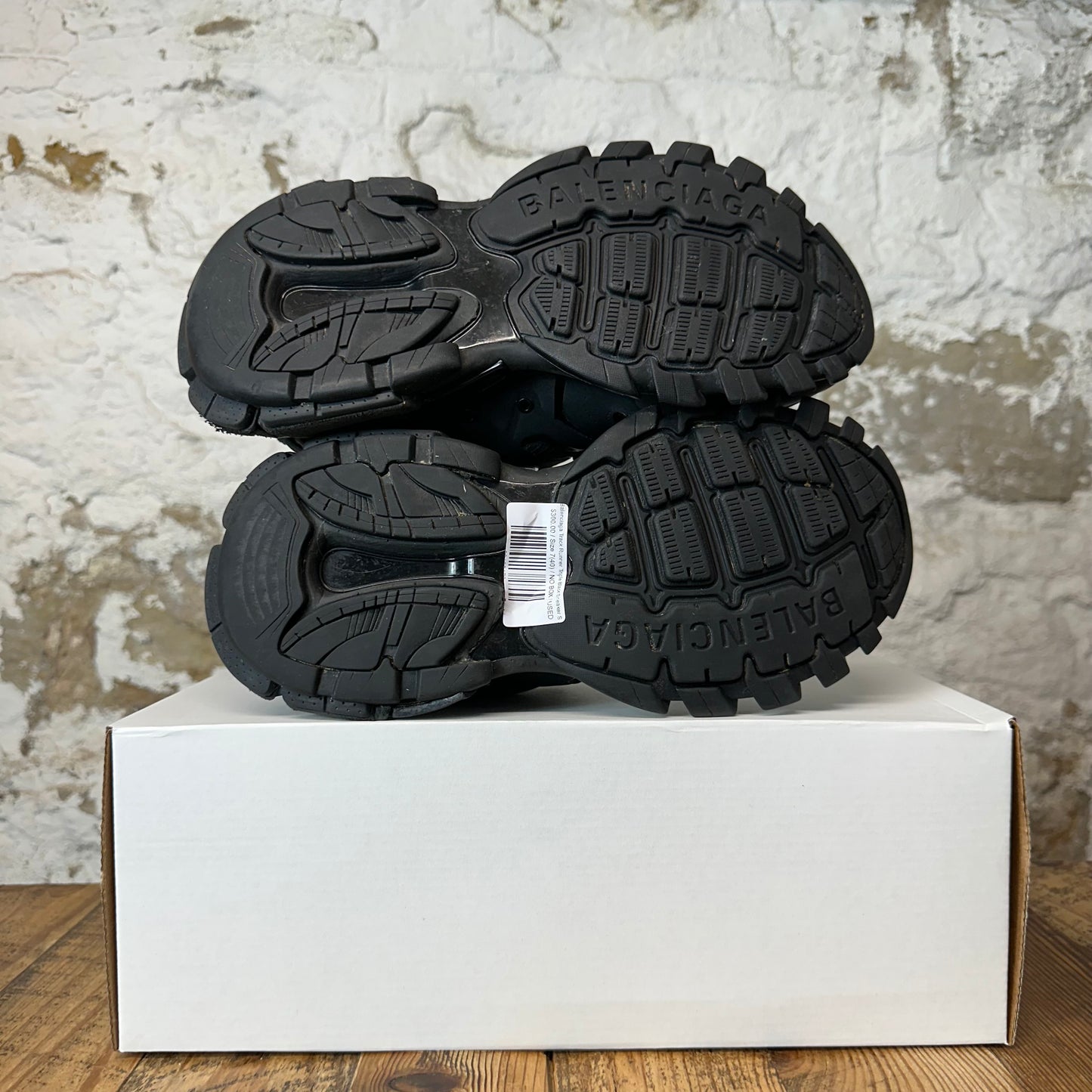 Balenciaga Track Runner Triple Black Sneaker Sz 7 (40)