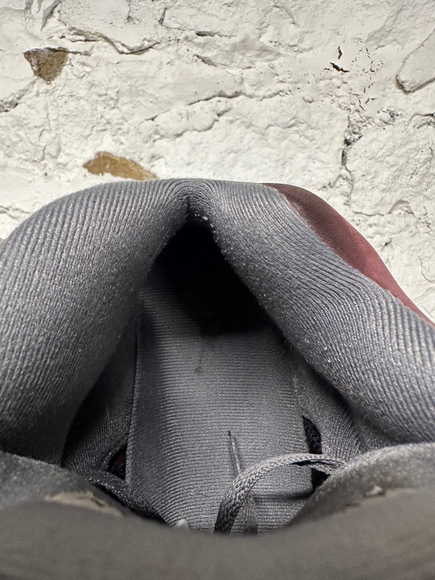 Air Jordan 5 Burgundy Sz 7.5