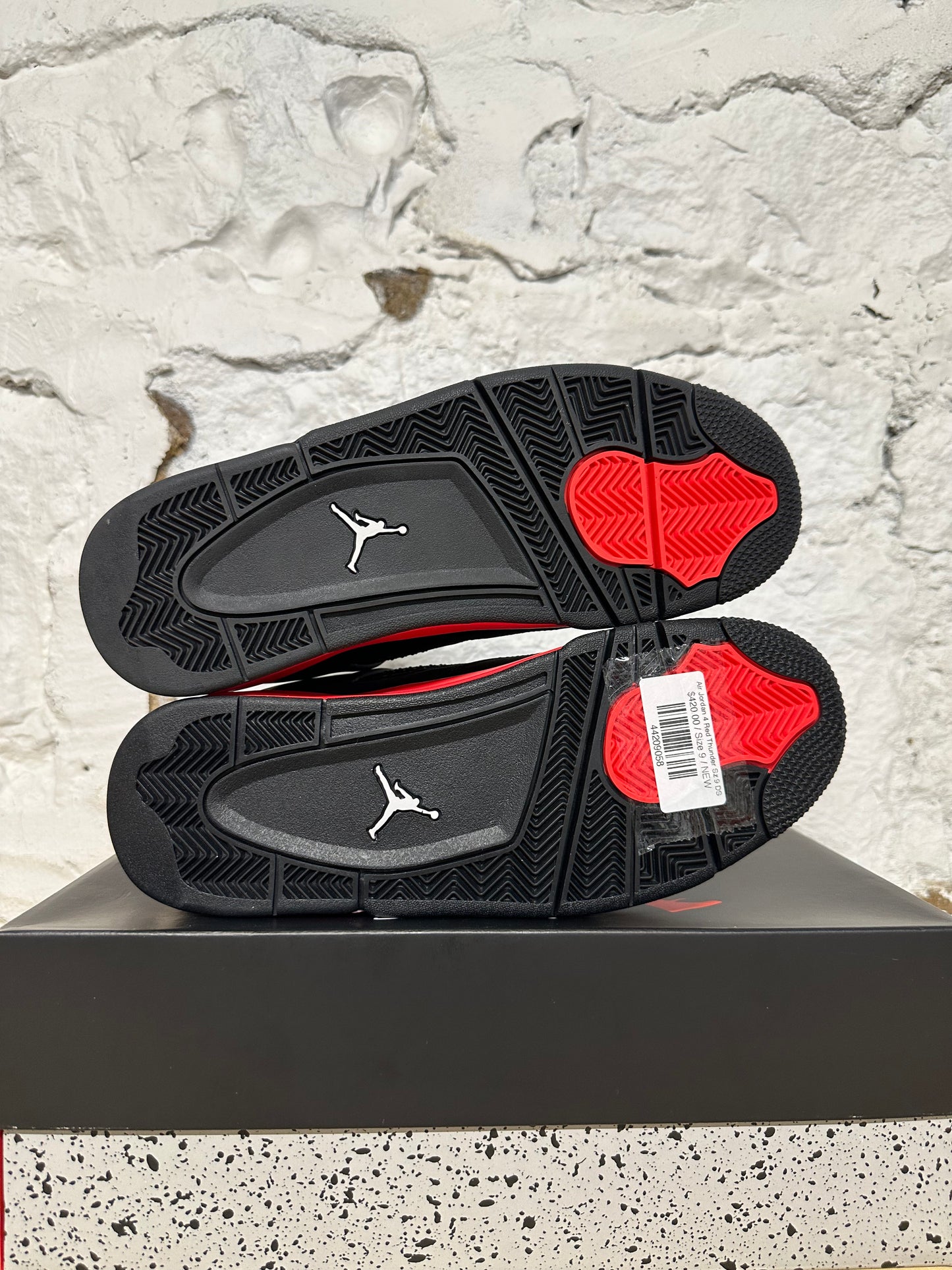 Air Jordan 4 Red Thunder Sz 9 DS