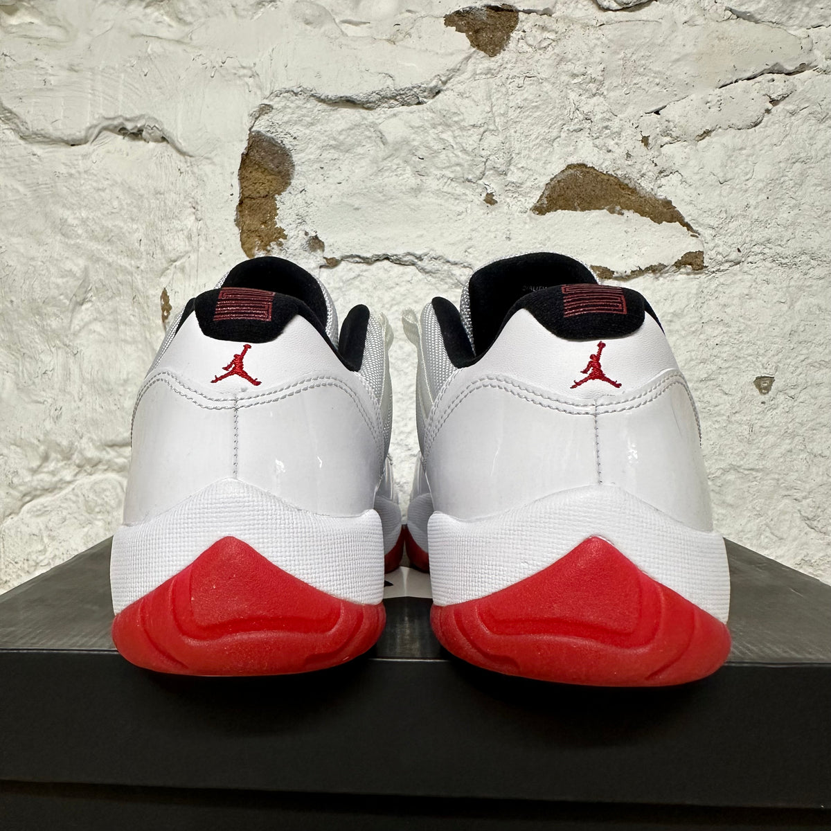 Air Jordan 11 Low Cherry Bottom (2012) Sz 10 DS