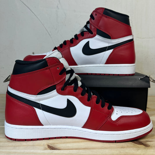 Air Jordan 1 Chicago (2015) Size 14 DS