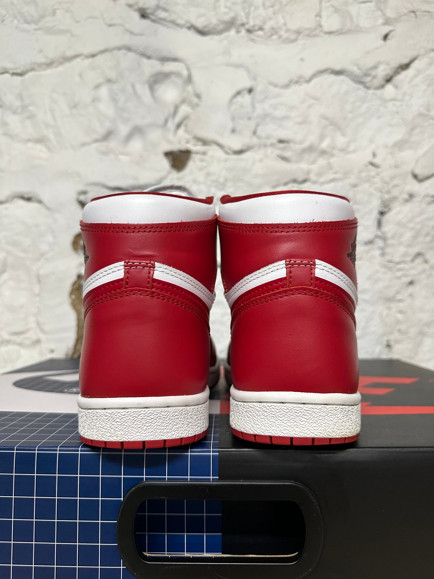 Air Jordan New Beginnings Pack Sz 11