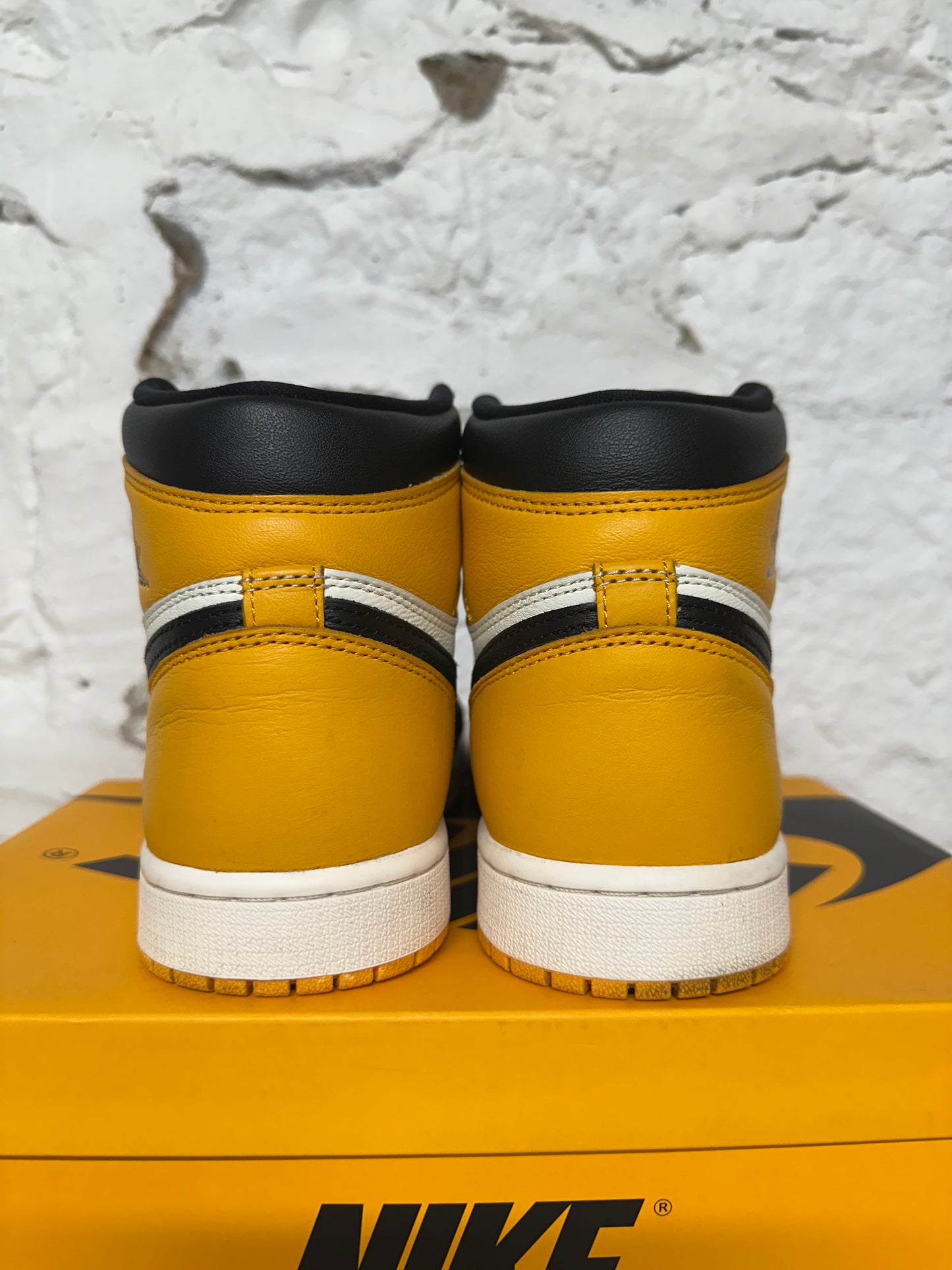 Air Jordan 1 High Taxi Sz 8