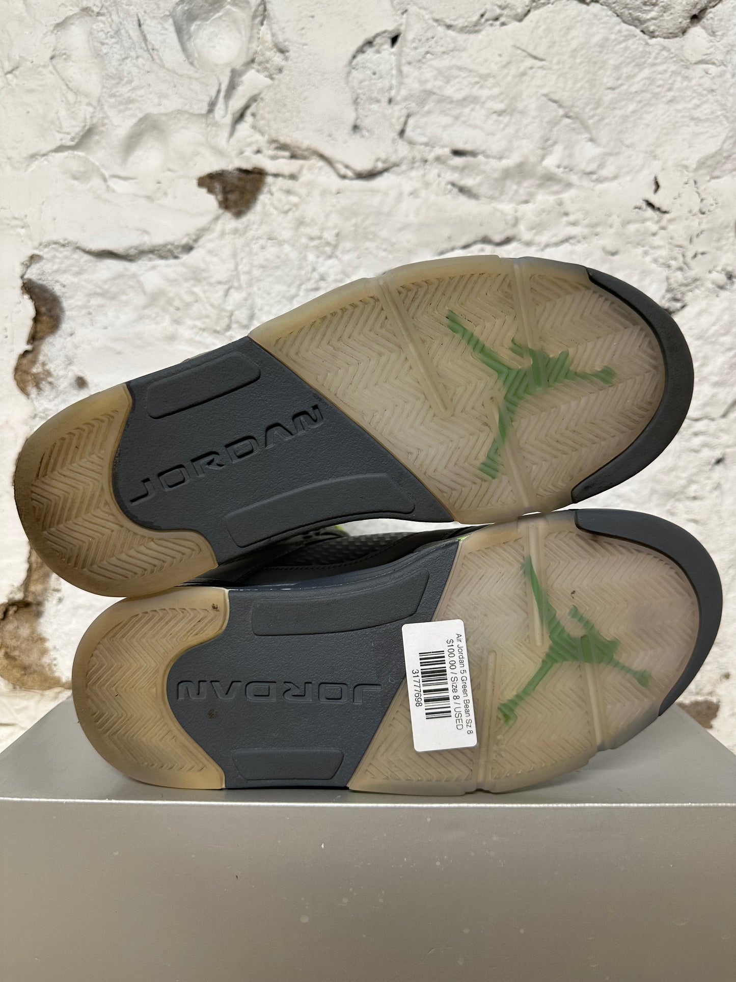 Air Jordan 5 Green Bean Sz 8