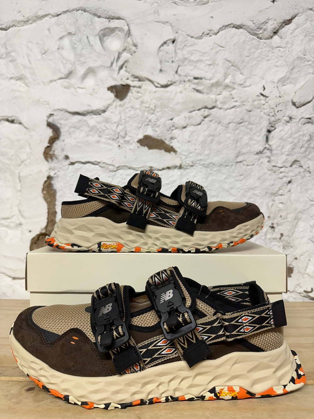 New Balance Niobium Concept 2 Chocolate Sz 11.5 DS