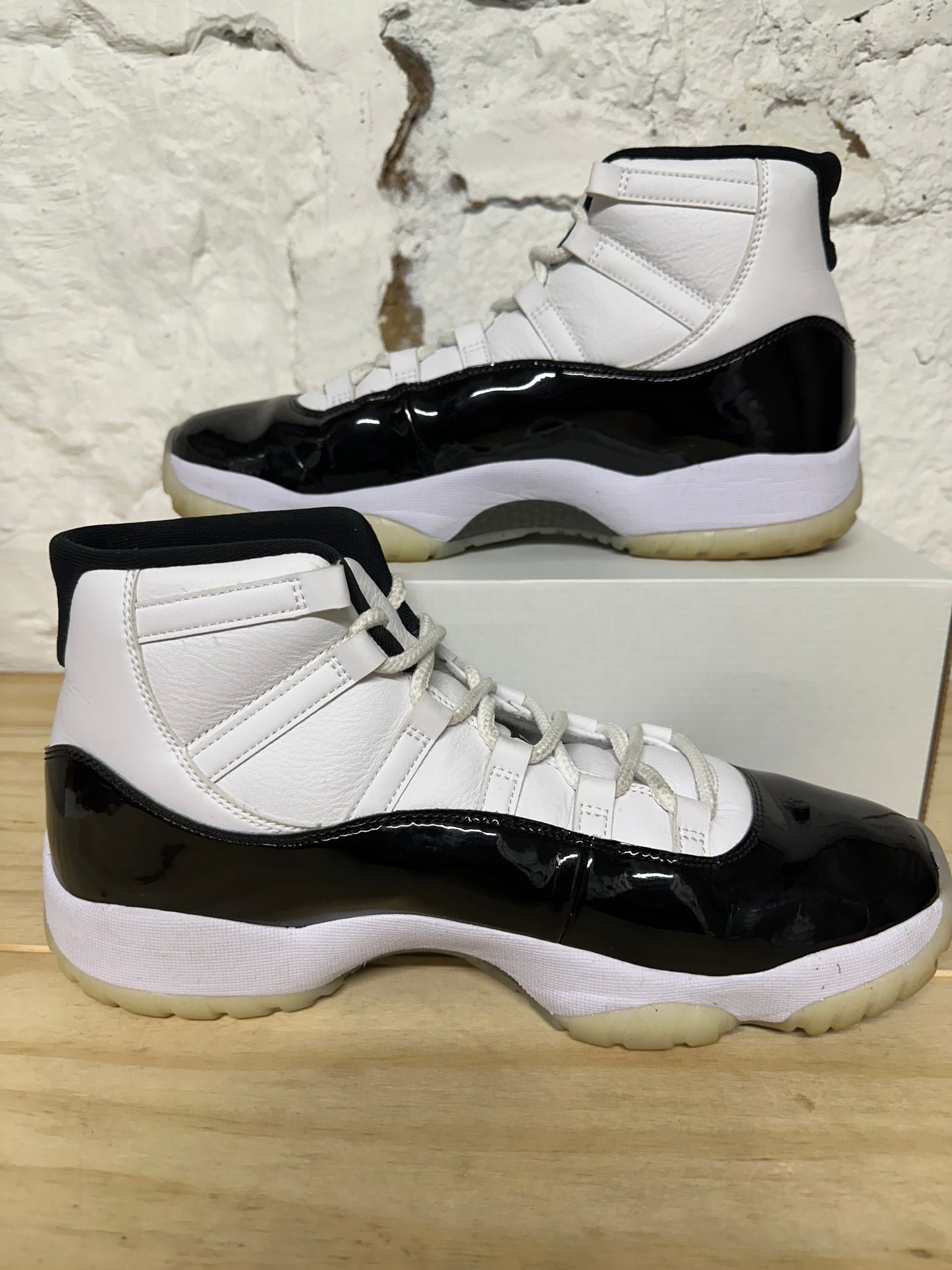 Air Jordan 11 High Gratitude Sz 12