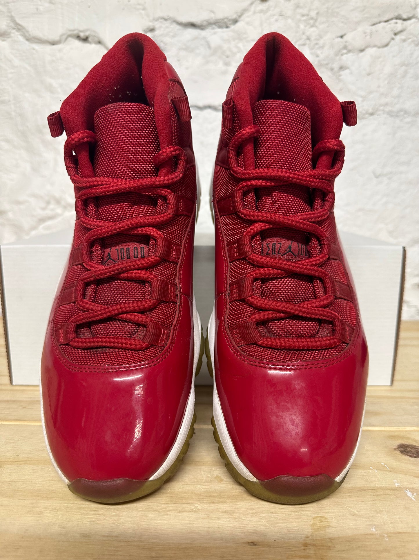 Air Jordan 11 High Win Like 96 Sz 8.5