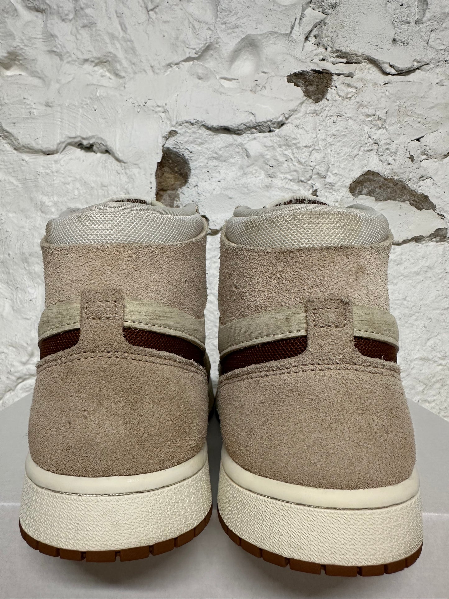 Air Jordan 1 High Zoom Air CMFT 2 Legend Coffee Sz 8.5