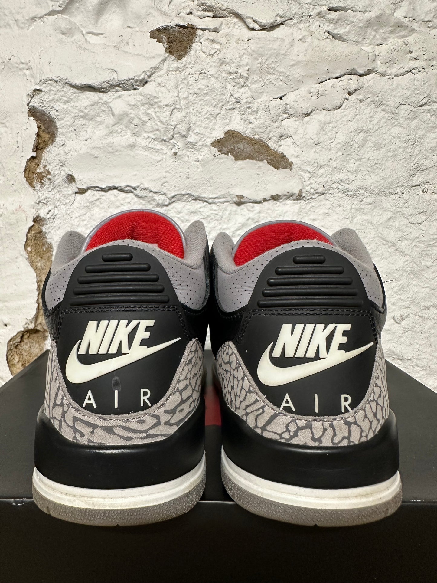 Air Jordan 3 Black Cement Sz 8.5